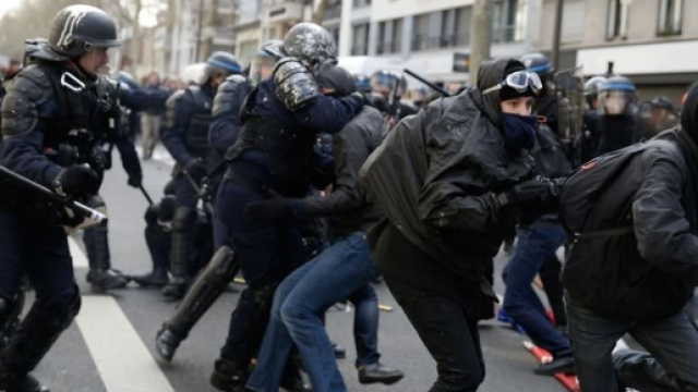 TERRA REAL TIME : FRANCIA: SI RISCHIA UNA GUERRA CIVILE, CAOS A ...