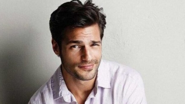 Ayaz Dincer, protagonista di Cherry Season - La stagione del cuore