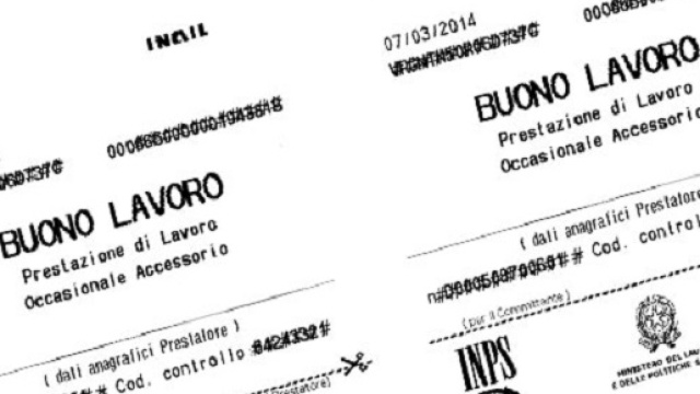 Buoni lavoro, cambiano le regole. Il governo vara la stretta sui voucher