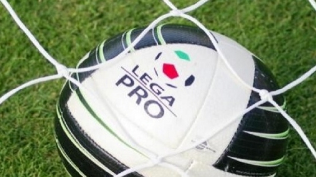 Il pallone del campionato di Lega Pro