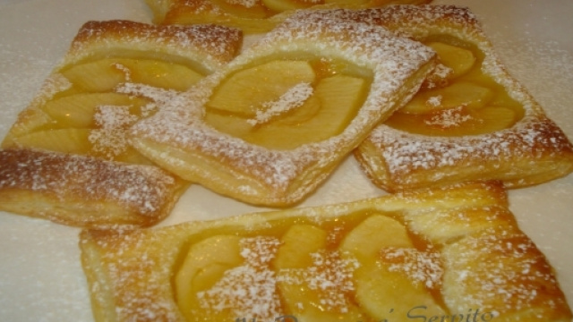 Sfogliatine di mele, un dolce di pasta sfoglia