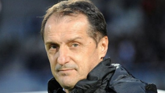 Faruk Hadzibegic in una foto recente: oggi allena in Francia