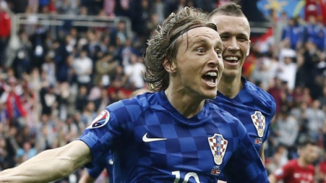 Luka Modric regala i primi tre punti alla Croazia