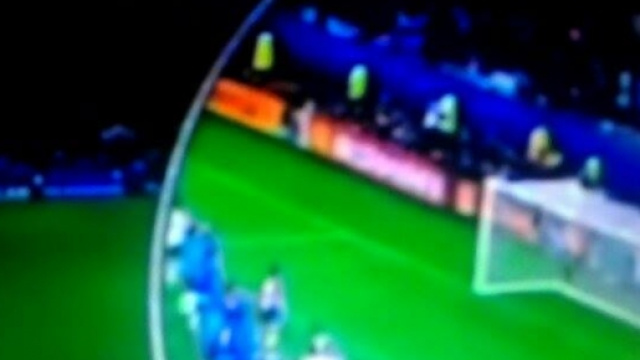 Il tentativo di altalena di Gigi Buffon a fine partita