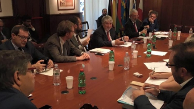 Riforma pensioni, ecco l'Ape di Renzi al confronto tra governo e sindacati