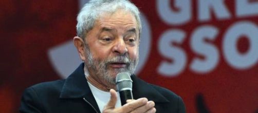Luiz In&aacute;cio Lula da Silva, foi o presidente do Brasil duas vezes