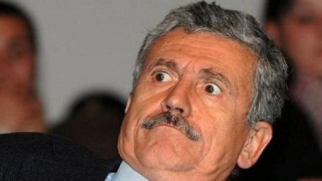 D'Alema lancia un attacco frontale a Renzi