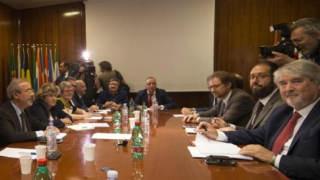 L'incontro tra sindacati e governo