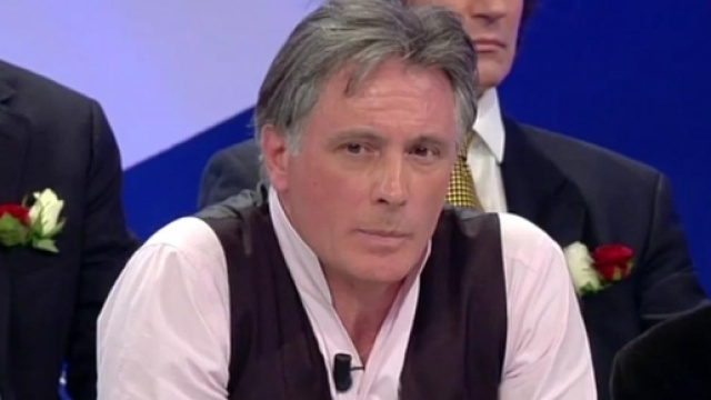 Giorgio Manetti di Uomini e Donne dar&agrave; lezioni di seduzione