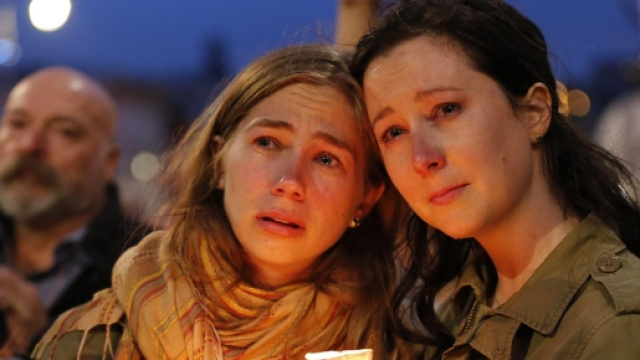 Strage di Orlando, Omar Mateen ha ucciso 49 persone e ferito altre 53 con un Ar15.