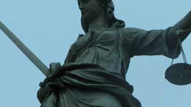 Rigetto istanza gratuito patrocinio.