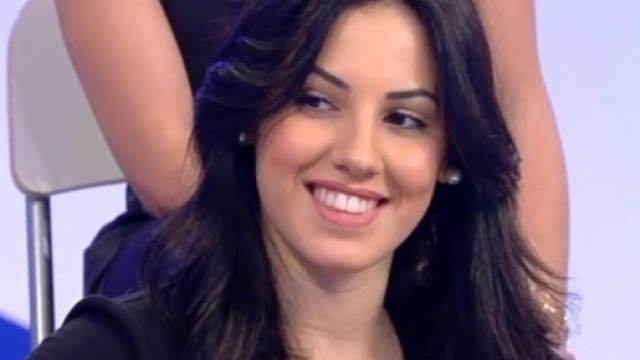 Uomini e Donne, Giulia supera Belen