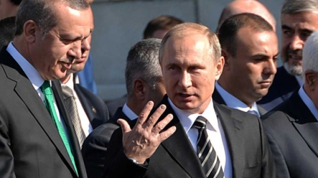 Il Predidente russo Putin durante una visita di Stato in Turchia