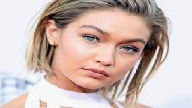 Novit&agrave; tagli di capelli: chiome stagione estiva 2016