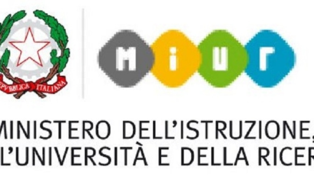 Scuola, chiamata diretta: non sar&agrave; il preside a scegliere