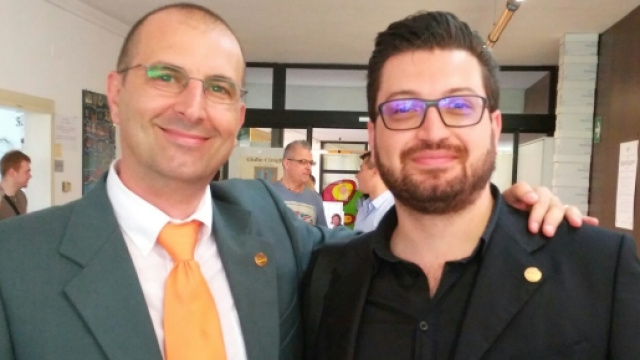 I due consiglieri comunali M5S di Cascina, Barontini e Loconsole