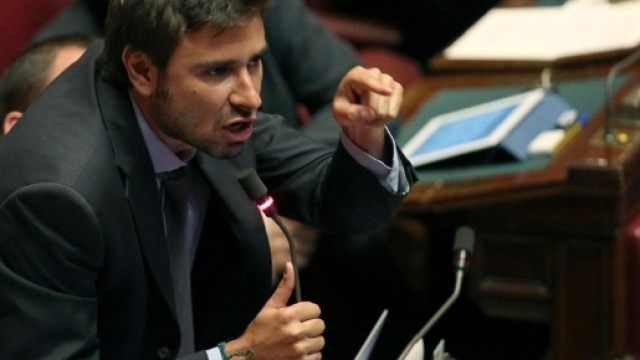 Di Battista ha oggi esplicato la posizione del M5S a proposito delle manovre in programma volendo rivoluzionare il sistema previdenziale.