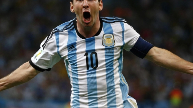 Leo Messi con la maglia dell'Argentina