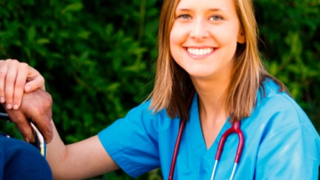 Concorsi e corsi per operatore socio sanitario