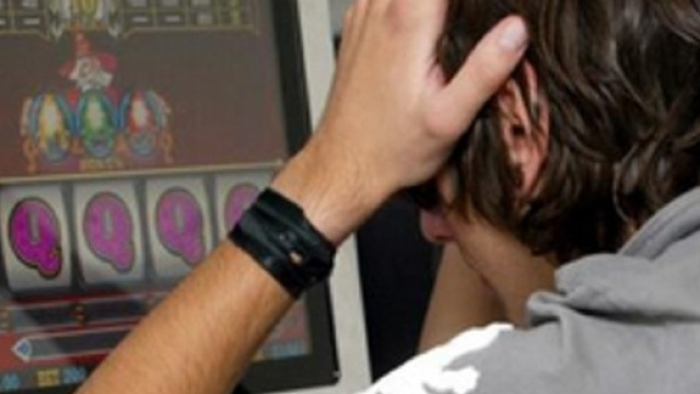 Ludopatia, una dipendenza che colpisce sempre pi&ugrave; italiani