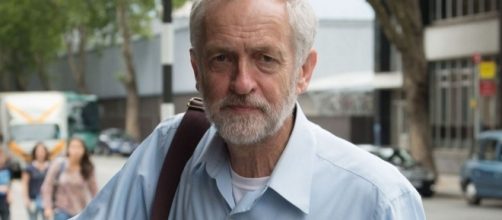 Anyone But Corbyn: Veteran Labour MPs unite against left-wing ... - mirror.co.uk