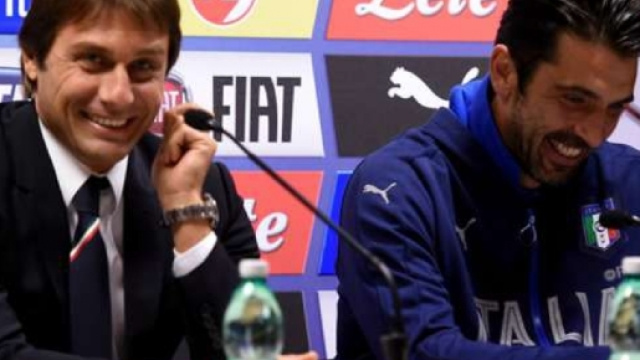 Conte e Buffon felici in conferenza stampa