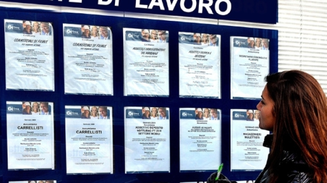 Offerte di Lavoro OSS, Infermiere, Assistente Sociale: luglio 2016