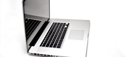 Working from home in the digital age (Flickr)