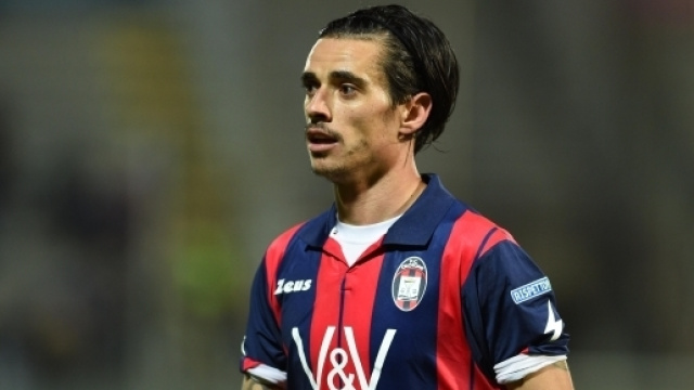 Adrian Stoian, attaccante del Crotone.