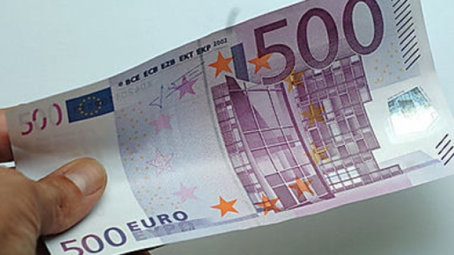 Bonus da 500 euro per i 18enni, sar&agrave; erogato dal 1 settembre 2016.