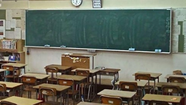 Ultime notizie scuola, gioved&igrave; 30 giugno 2016: docenti con 30 anni di servizio resteranno senza classi? | Metro News - metronews.it