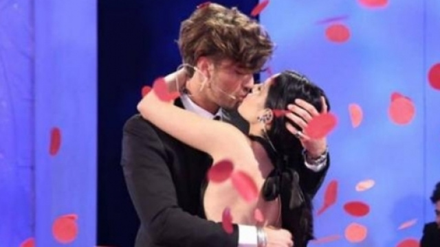 Andrea Damante e Giulia De Lellis sempre insieme dopo la scelta