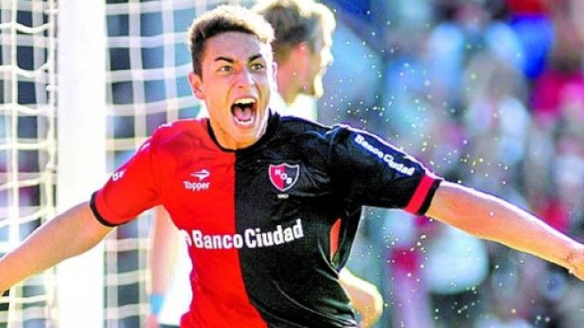 L'attaccante argentino, Ezequiel Ponce.