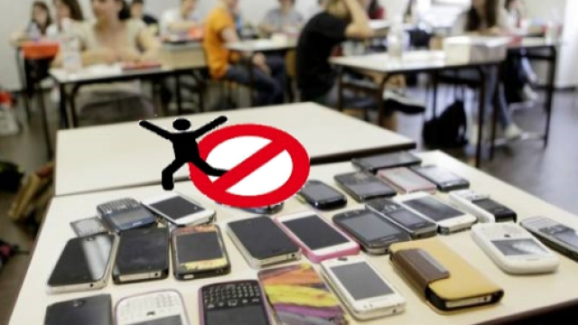 La soppressione del divieto di cellulare in classe