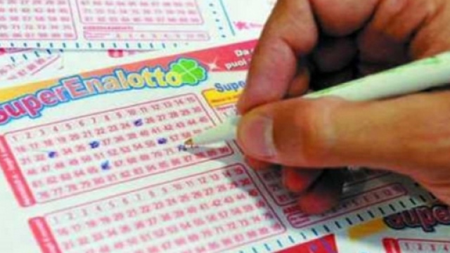 Estrazioni Lotto e SuperEnalotto 5 luglio 2016
