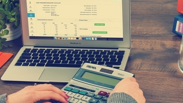 Dichiarazione dei redditi 2016 precompilata, il fai da te non &egrave; pi&ugrave; un tab&ugrave;