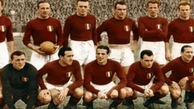 Il Grande Torino, 67 anni dopo Superga: una storia tra mito e ... - fantagazzetta.com