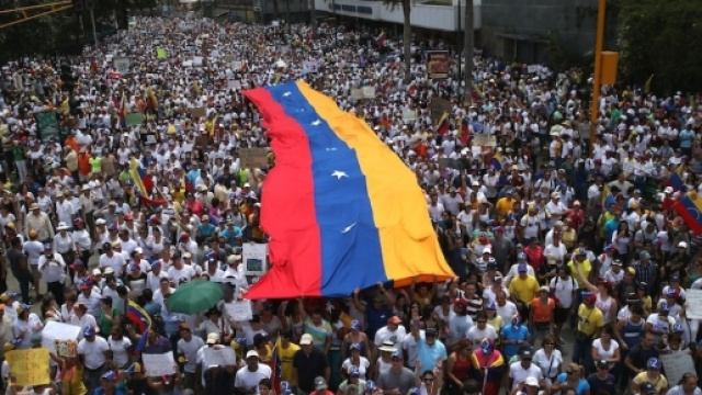 Il Venezuela &egrave; sull'orlo del baratro.
