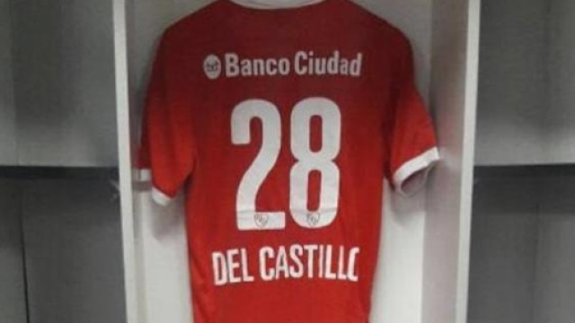 La maglia di Gaston Del Castillo.