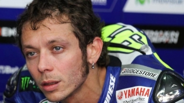 Il distacco di Rossi da Marquez in classifica &egrave; di 42 punti.
