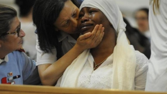 La vedova di Emmanuel ritratta le proprie dichiarazioni