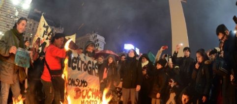 Exitosa manifestación en contra del tarifazo