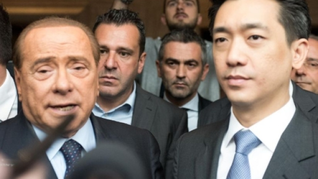 Berlusconi e la vendita del Milan: o cedi da eroe, o slitti tanto ... - eurosport.com