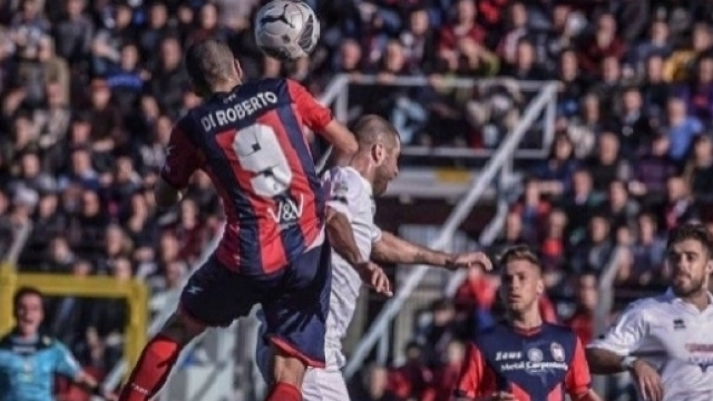 Nunzio Di Roberto, attaccante del Crotone.