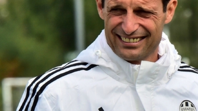 VIDEO - La Juventus parte per la tourn&eacute;e in Australia | domenica ... - mister-x.it