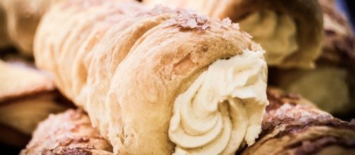 Comer mucho az&uacute;car podr&iacute;a ser s&iacute;ntoma de exceso de c&aacute;ndidas en el intestino