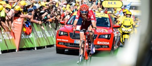 Con el Mont Blanc como tel&oacute;n de fondo, el ciclista ruso Ilnur Zakarin se adjudic&oacute; la etapa 17 del Tour