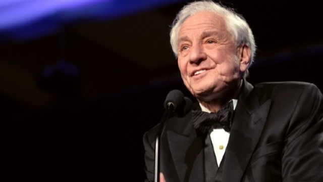 Garry Marshall(81), creatore, sceneggiatore, attore, regista americano