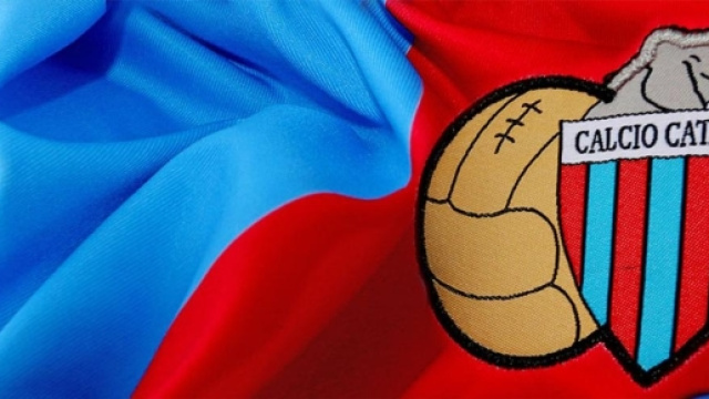 Calcio Catania, arrivano il mediamo argentino Federico Scoppa e l'attaccante esterno Piscitella