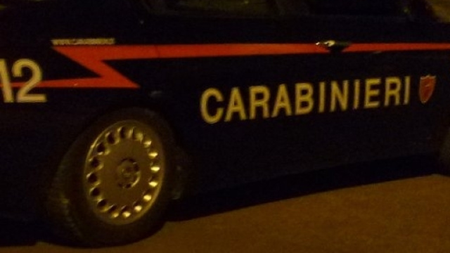 Carabinieri impegnati in un servizio di controllo
